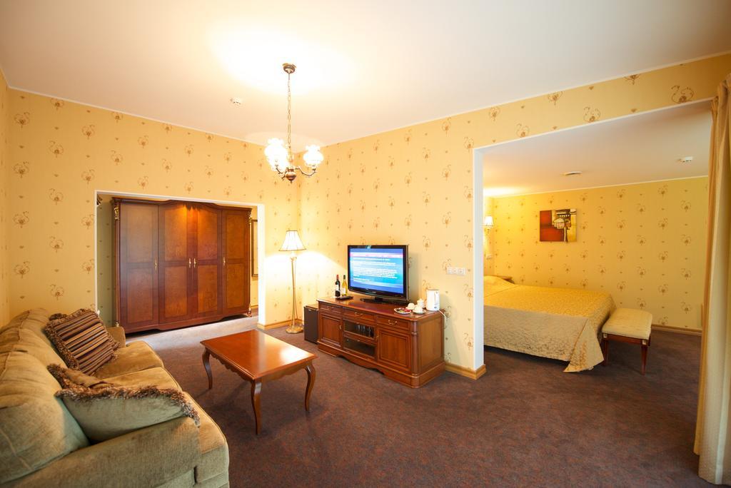 Villa Hotel Theresa Rakvere Room photo